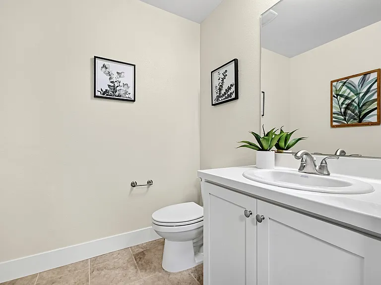 2065 San Luis Ave — Photo 6