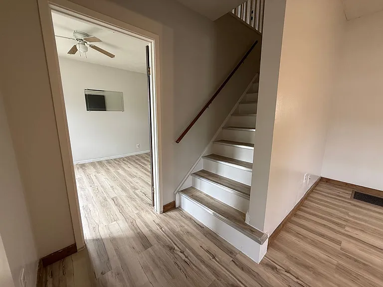 2202 D Ave — Photo 16
