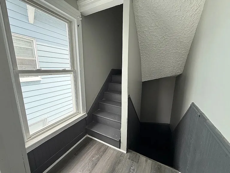 180 Portsea St #1 — Photo 12