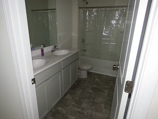 900 Mill Creek Dr — Photo 17