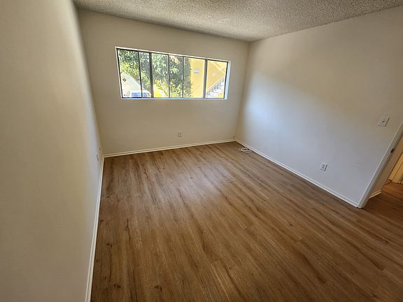 3rd image of 7511 Norton Ave APT 4