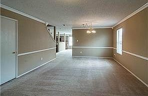 3rd image of 16124 Hollyhill Ct