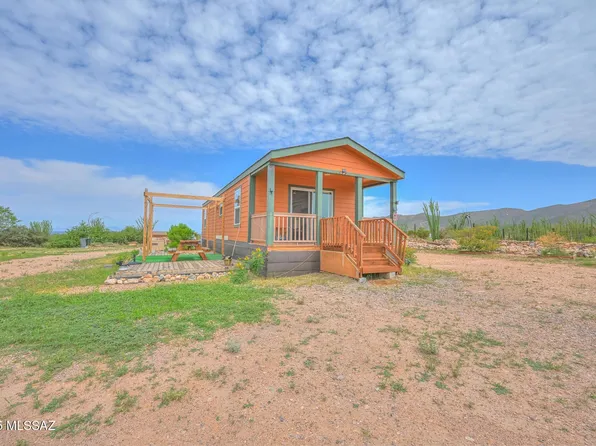 6220 S Lonesome Rd, Hereford, AZ 85615