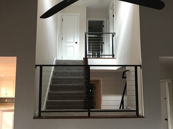 2nd image of 20 Cottonwood Dr #20