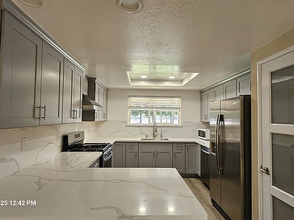 2nd image of 8121 Hyannisport Dr