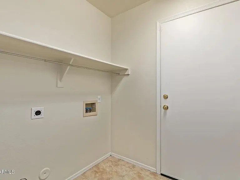 19913 N 65th Ave — Photo 33
