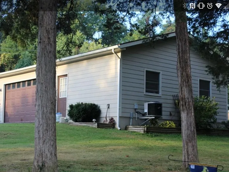 2395 S Lakeshore Dr — Photo 5