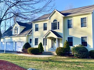 24 Shugrue Rd, Colchester, CT 06415