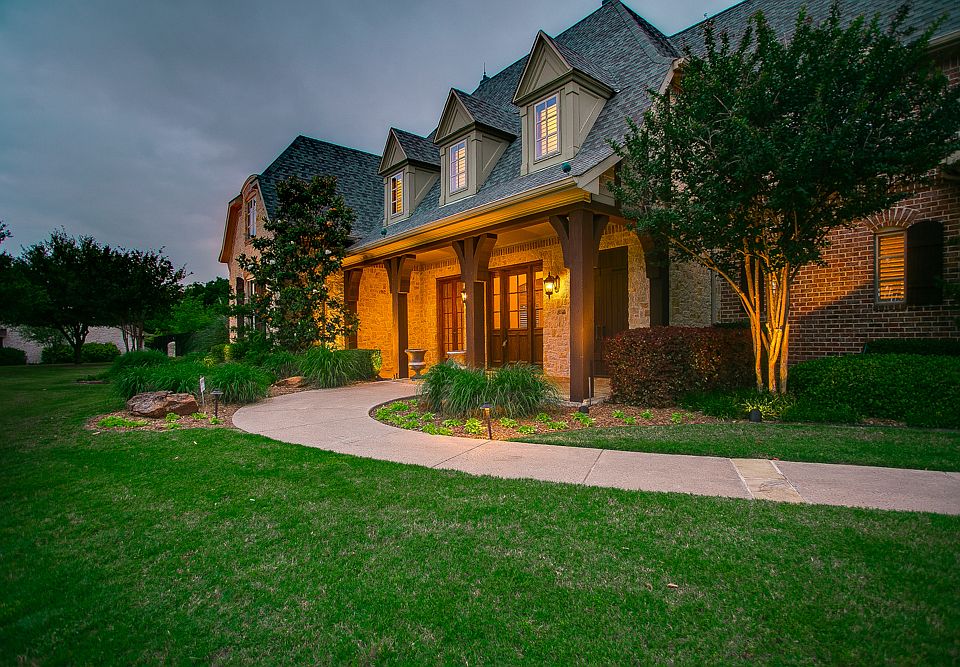 1st image of 1161 Stone Creek Dr