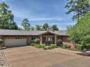 9 Narvaez Ln, Hot Springs, AR 71909