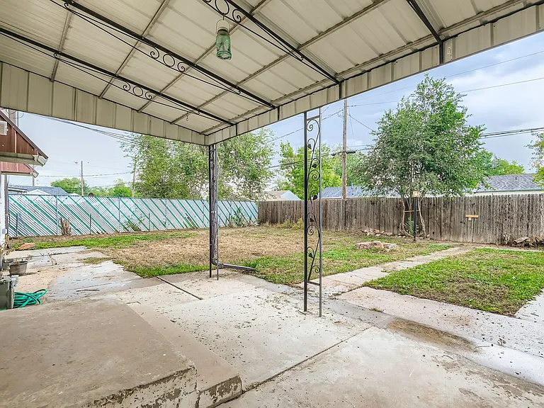 605 E Saint Elmo Ave — Photo 22