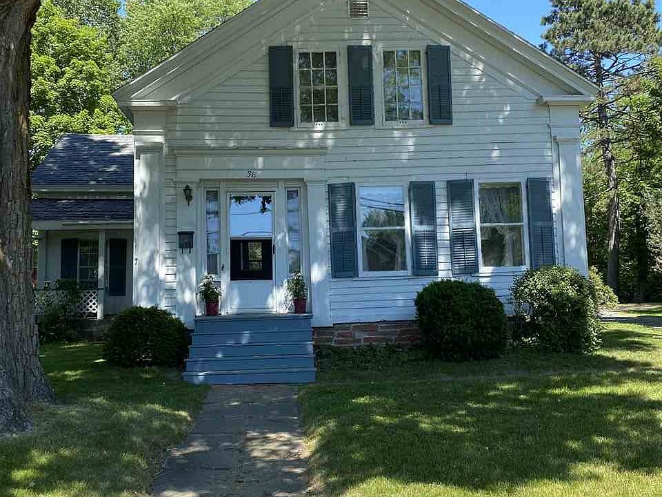 1st image of 36 Pierrepont Ave