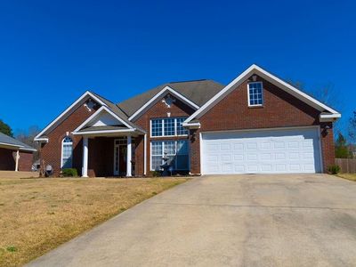 19 Shady Wood Ct, Smiths Station, AL, 36877