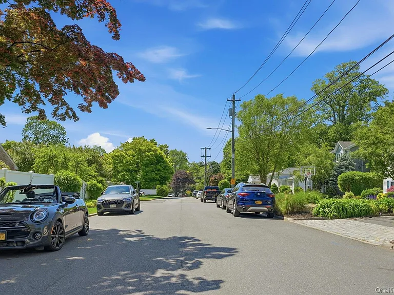 135 Woolsey Ave — Photo 24
