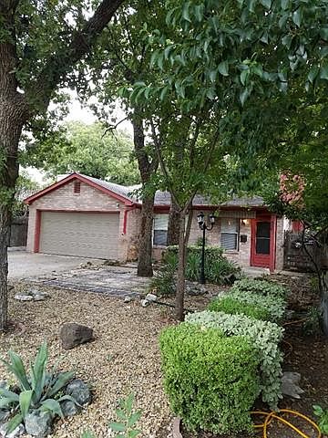 1st image of 920 Oakland Dr