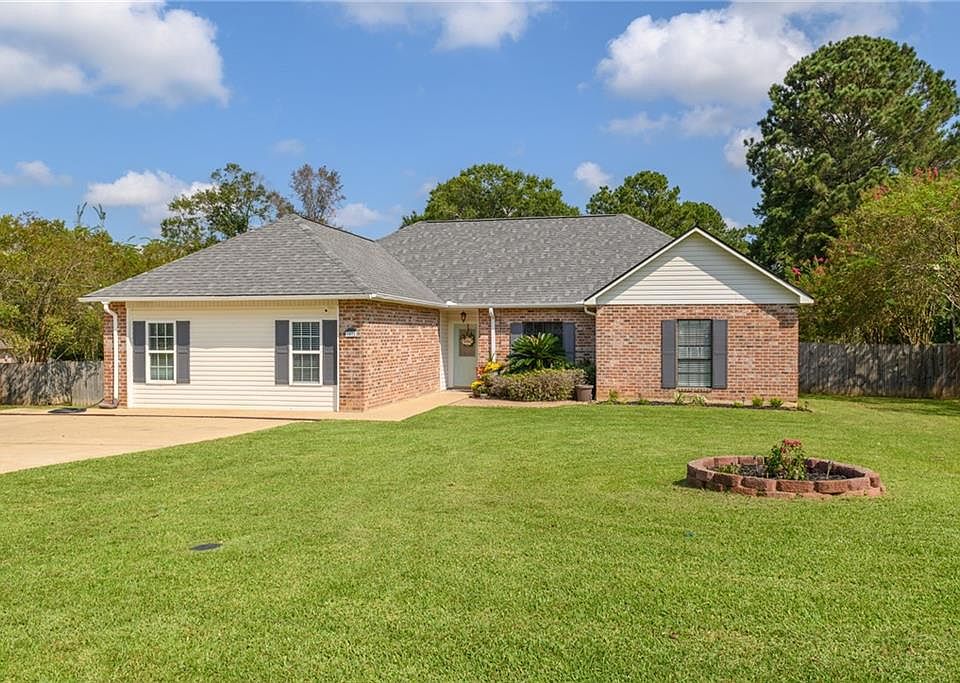1st image of 1024 Amber Ln