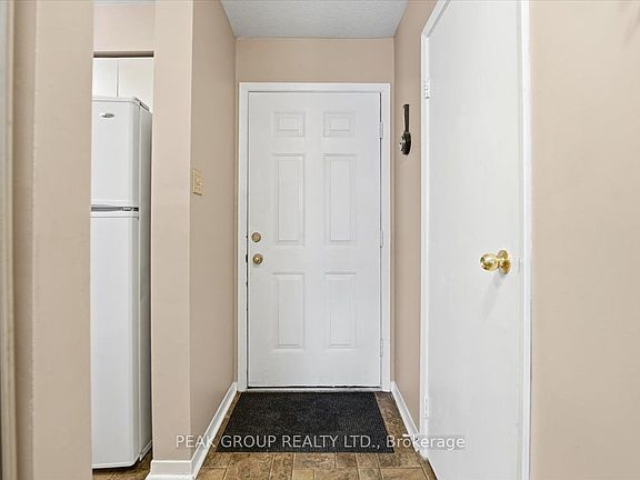 4th image of 8136 Coventry Rd #20