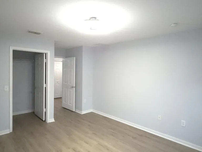 8208 Downpatrick Ct — Photo 20