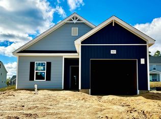 5421 Short Leaf Rd, Fayetteville, NC 28311