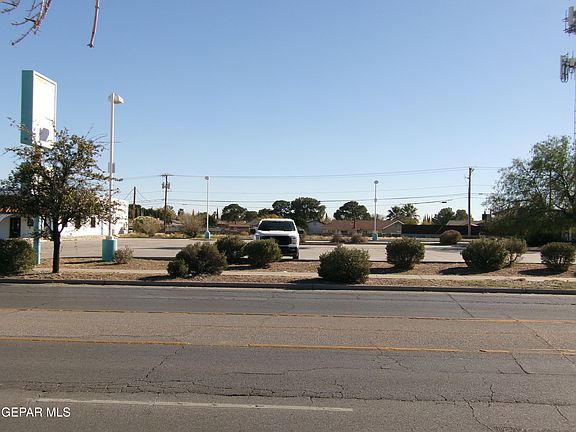 4th image of 3026 Trawood Dr