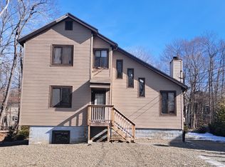 3073 Briarwood Dr, Tobyhanna, PA