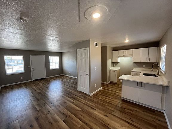 4th image of 4809 Okeefe St