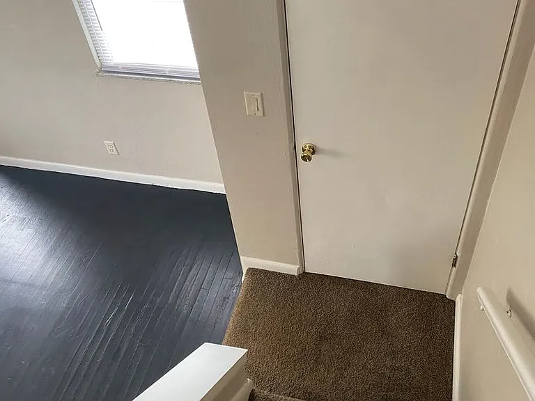 4046-4048 Halsey Pl — Photo 12