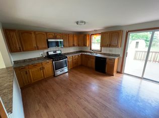 103 Pembrook Dr, Syracuse, NY 13205