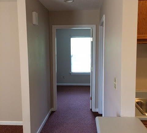 4th image of 139 Honeycutt St APT A1