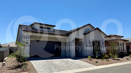 21427 W Meadowbrook Ave Photo 1