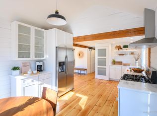 10 Maplewood Dr, Kennebunkport, ME 04046