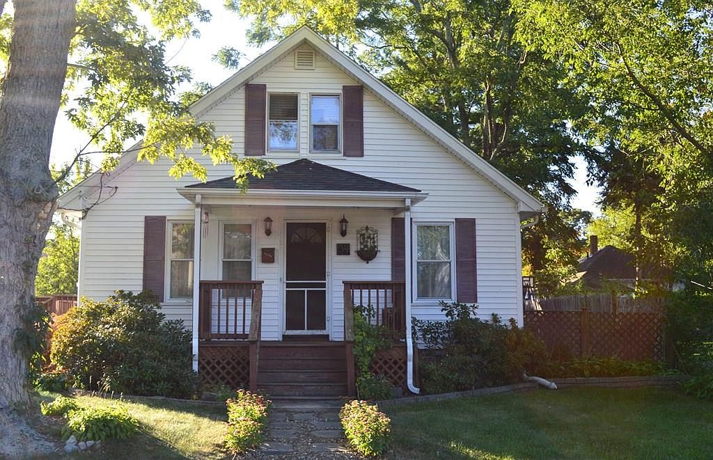 34 Rockwell Ave, Brockton, MA 02302 Zillow