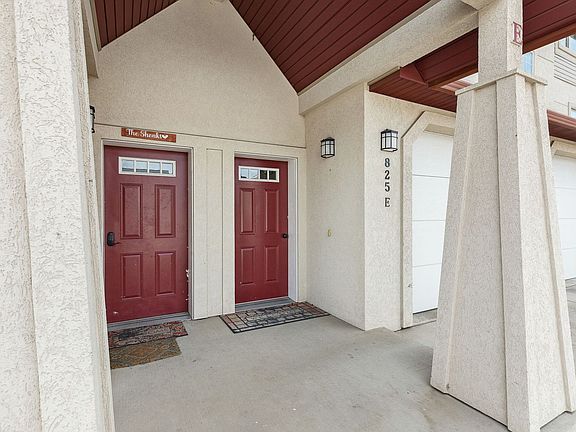 5th image of 825 Crestmont Way Unit E