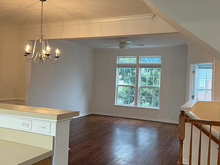 2347 Abington Dr — Photo 7