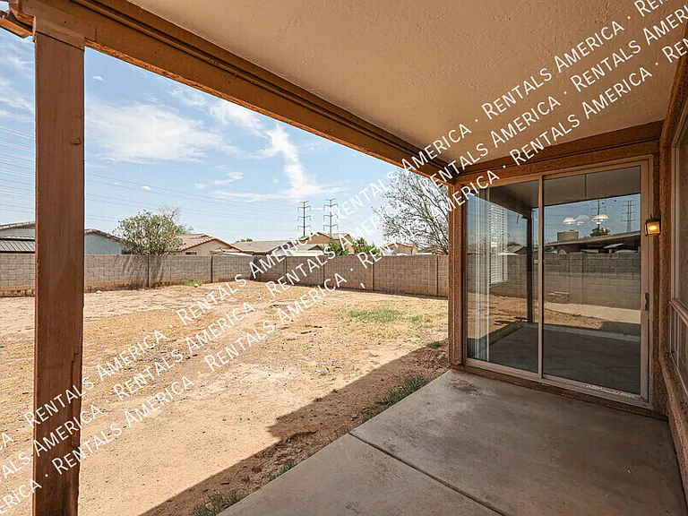 3825 S 60th Dr — Photo 33