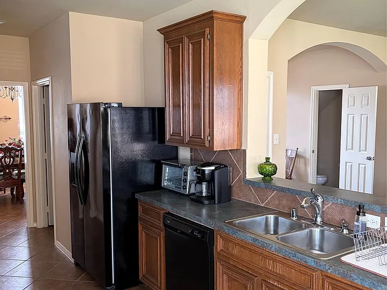 2515 Silverton Bnd — Photo 16