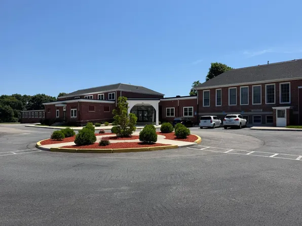 816 Brayton Point Rd #1, Somerset, MA 02725