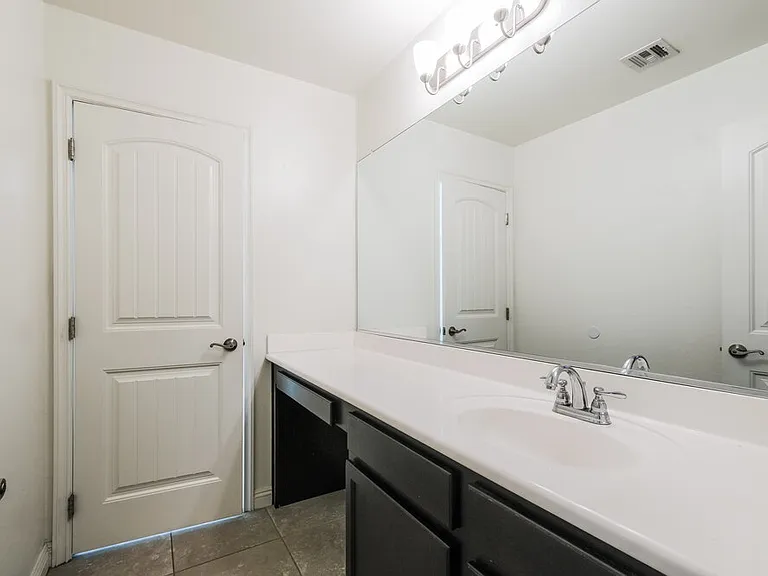 5537 E Jaeger St — Photo 12