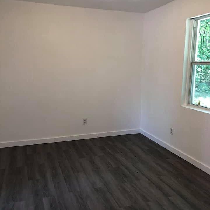 1st image of 1301 Pine St APT 7