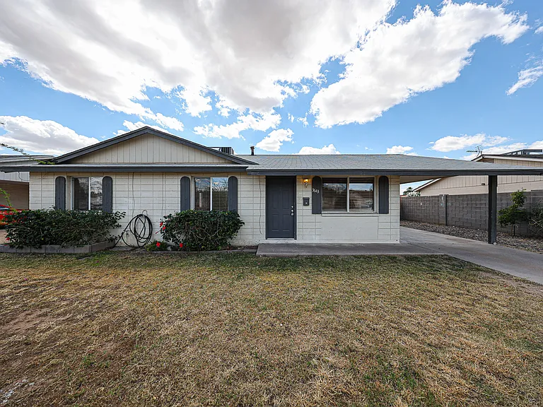 3643 E Hearn Rd #Phoenix 85032 — Photo 3