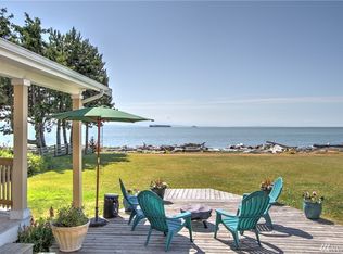 589 Marine Dr, Point Roberts, WA