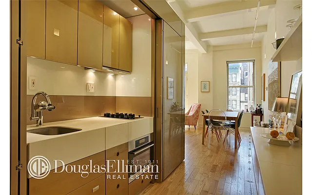 Rented by Douglas Elliman | media 20