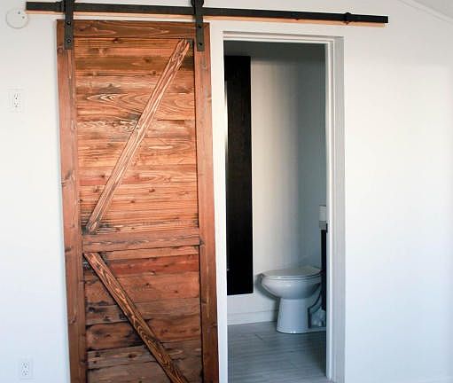 2807 Avalon Master Bath