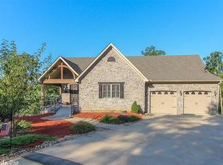 30 Andorra Ln, Hot Springs Village, AR 71909
