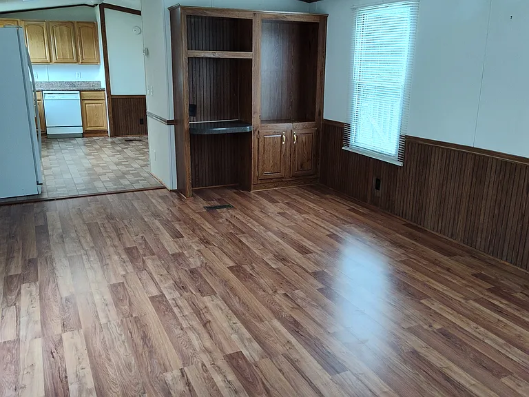 1187 Tilley Rd — Photo 7