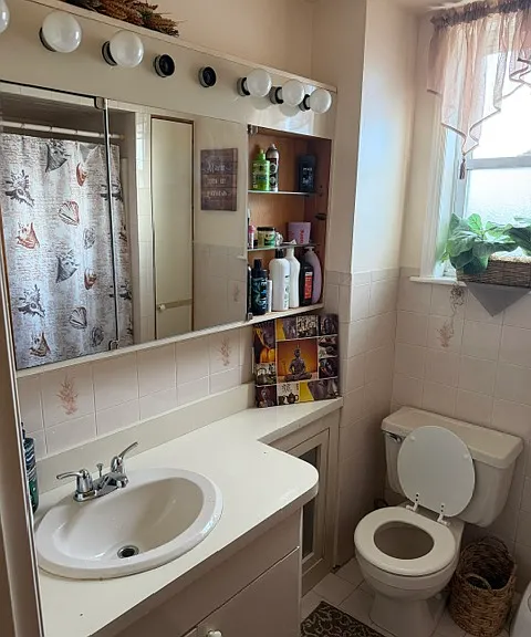 19 Orlando St #1 — Photo 6