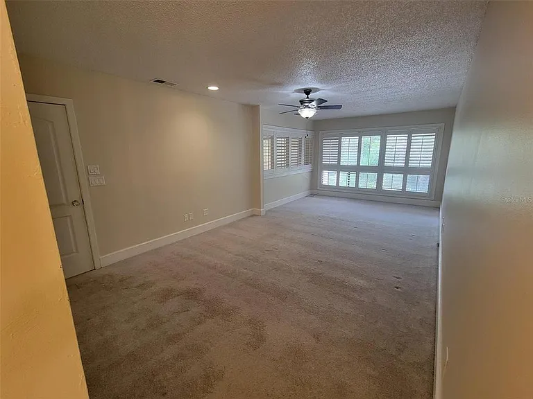 101 Cedar Point Ln — Photo 13