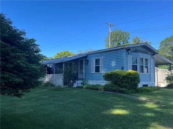 78 Emily Ln, Chenango Forks, NY 13746