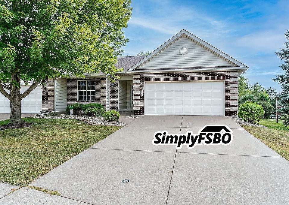 1st image of 1321 33rd Avenue Cir