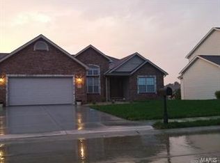 1452 Winchester Grove St, O'Fallon, IL 62269